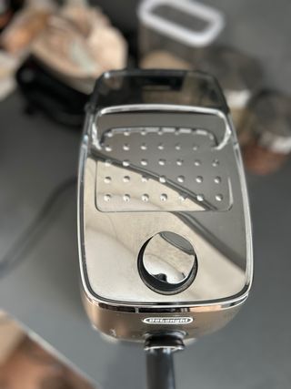 CAFETERA EXPRESSO DE'LONGHI ECI341BZ