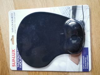 Tappetino mouse ergonomico