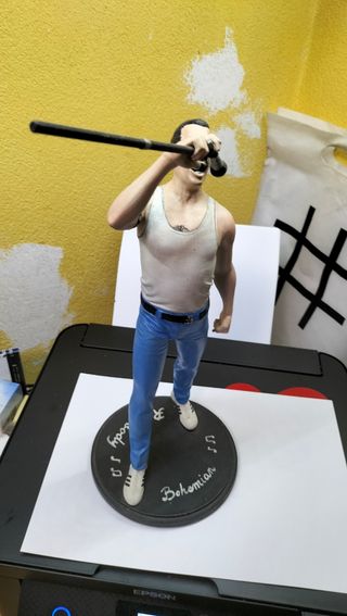 Action figure Freddie Mercury