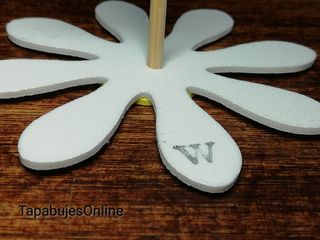 MARGARITA BLANCA VOLKSWAGEN NEW BEETLE FLOR