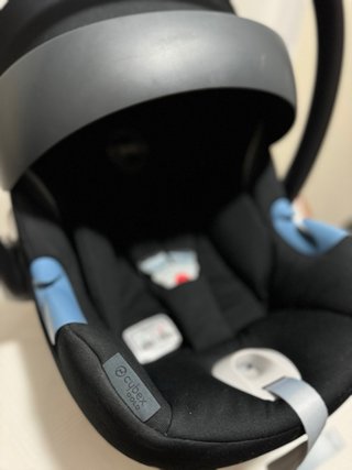 Cybex Gold -- Base M + Aton M i-SIZE 2024