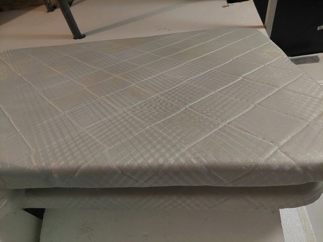 Due testiere per letti in stile francese