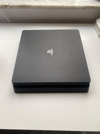 Ps4 slim 1Tb 