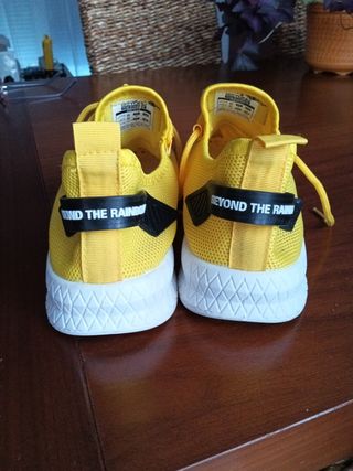 Zapatillas niño amarillas 37