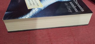 Libro Cincuenta sombras de Grey