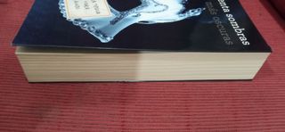 Libro Cincuenta sombras más oscuras