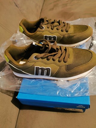 Zapatillas tenis Mustang 43