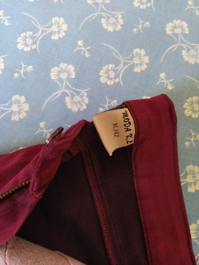 Pantalón granate mujer talla M