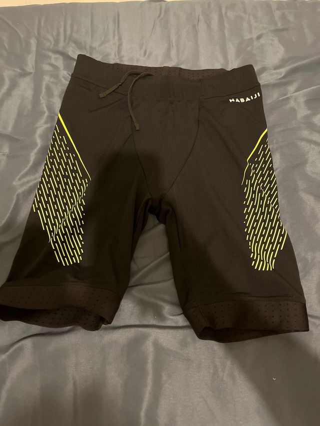 Bañador apretado de natación