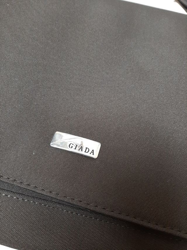 Borsa donna con tracolla