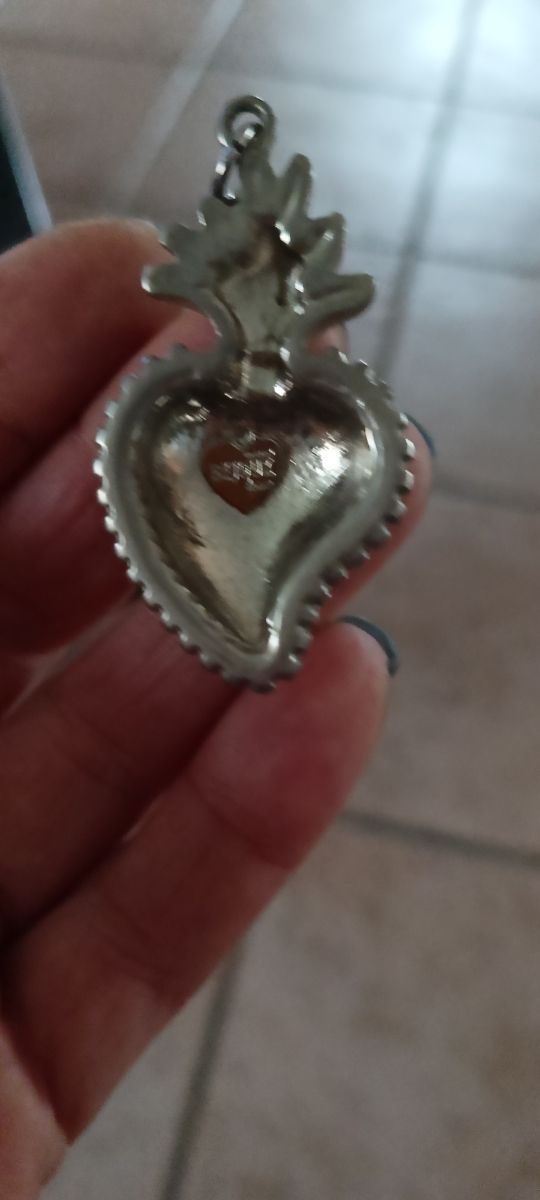 Ciondolo cuore sacro
