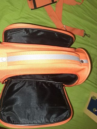 Dos Bolsas de mano Rígido de de viaje bolsos