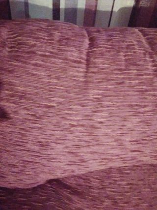 Sofa de 2 plazas color buganvilla