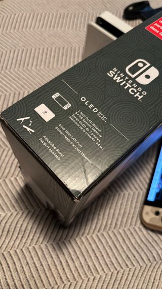 Nintendo Switch OLED Zelda Tears of the Kingdom
