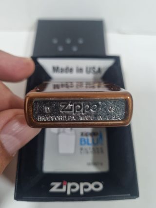 ZIPPO ORIGINAL DE BALA