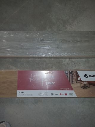 Pack 4 Suelo de Tarima Laminada AC5 8 mm