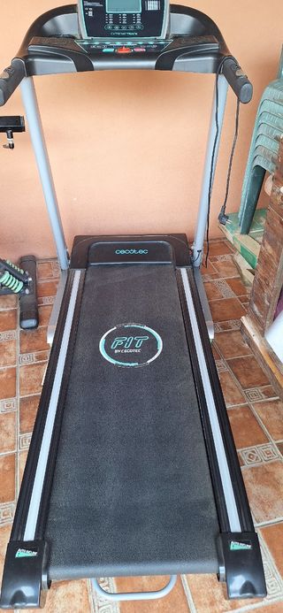 Oferta bajada de precio. Cinta de andar Cecotec.