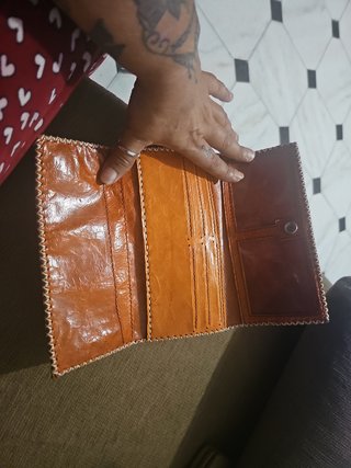 Cartera monedero de cuero