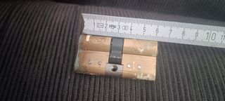 Cerradura puerta amig + 4 llaves