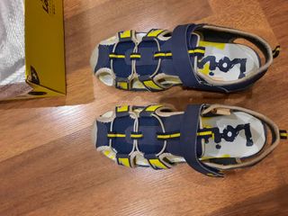 Sandalias cangrejeras Lois niño N°38 poco usadas