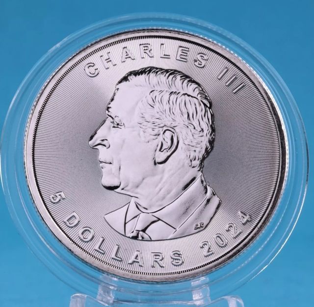 Canada 1 Onza Plata 9999 5 Dolares 2024