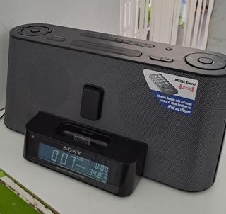 Altavoz/Radio/Despertador SONY Ipod