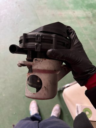 Bomba de aire secundario BMW e46