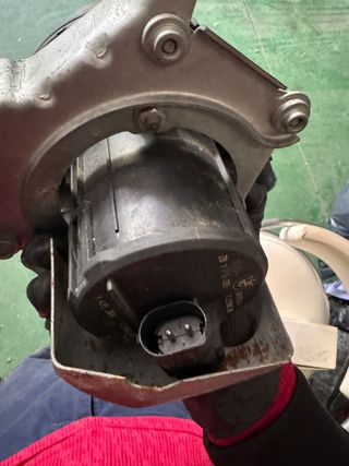 Bomba de aire secundario BMW e46