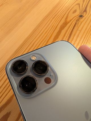 iPhone 13 Pro Max 256GB + 10 Fundas