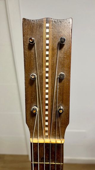 Guitarra antigua Salvador Ibañez