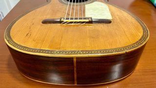 Guitarra antigua Salvador Ibañez