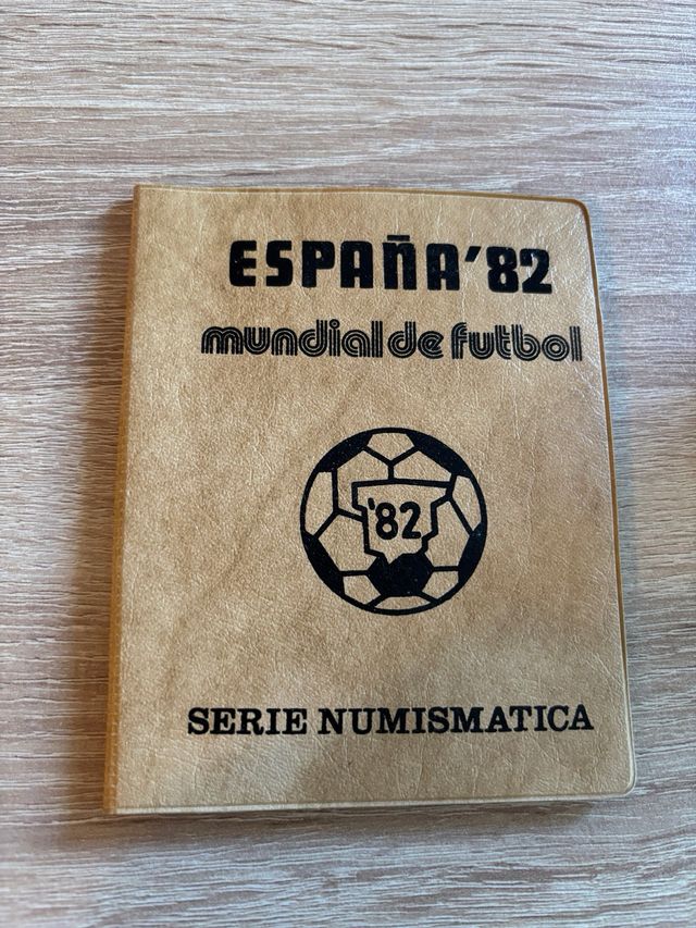 Estuche monedas Mundial 82