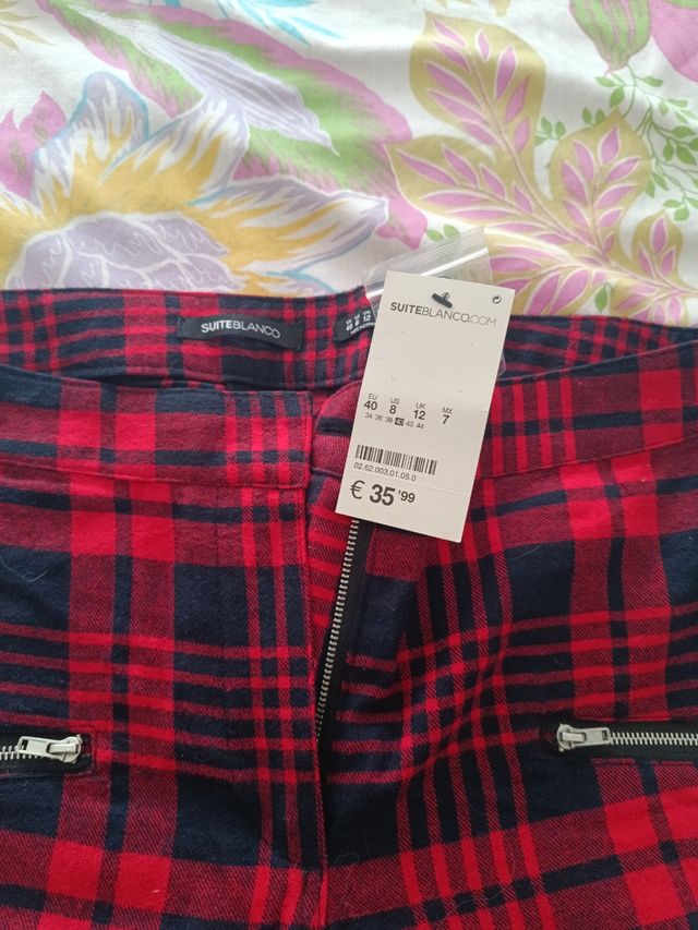 Pantalón de blanco. Rayas y cuadros