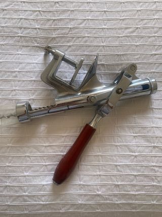 Sacacorchos, descorchador profesional