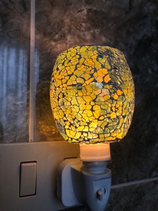 luce presa muro orientamento notturno notte bimbo