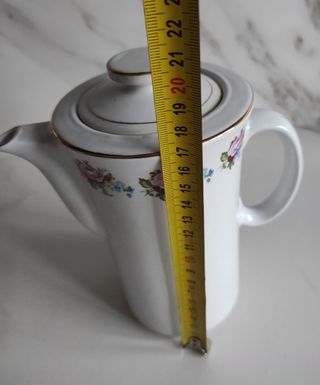 Cafetera de porcelana