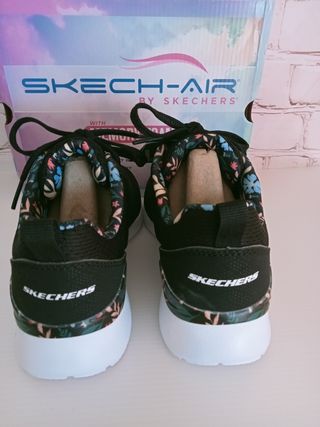 Zapatillas mujer Skechers estrenar