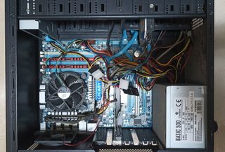 PC INTEL CORE I7- 8MG RAM -CAMBIO POR TECLADO/PIAN