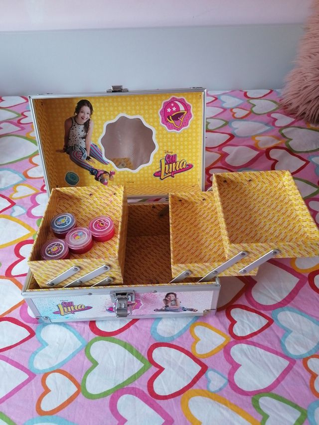 Maletín maquillaje pinturas