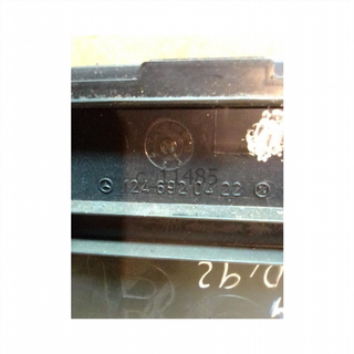 Moldura Mercedes Benz Clase E (W124) E 300 c_11485