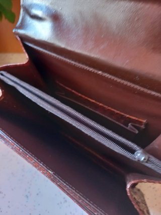 Bolso de piel de serpiente