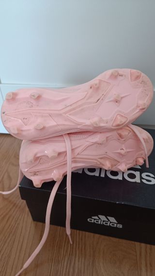 Botas zapatillas niño futbol