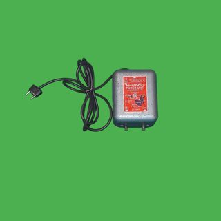 Antiguo transformador para scalextric.