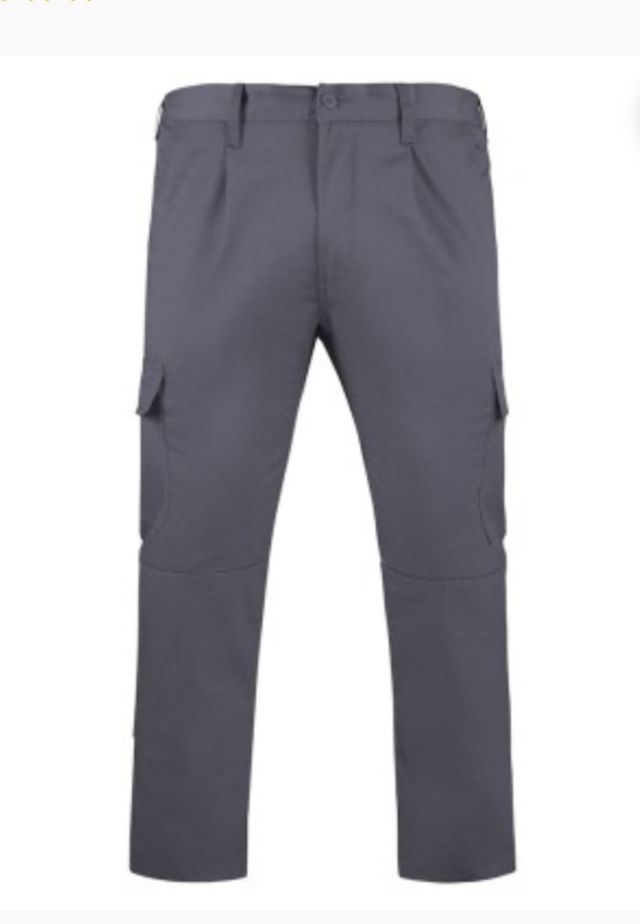 Pantalón cargo con refuerzo entrepierna