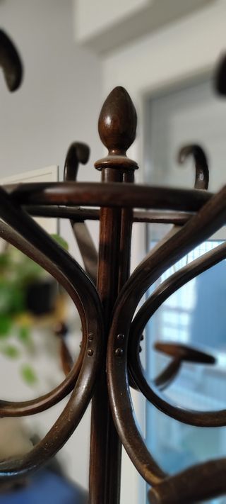 Mesa centro artesa madera-vidrio