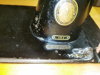 Máquina de coser SINGER 15J de 1954