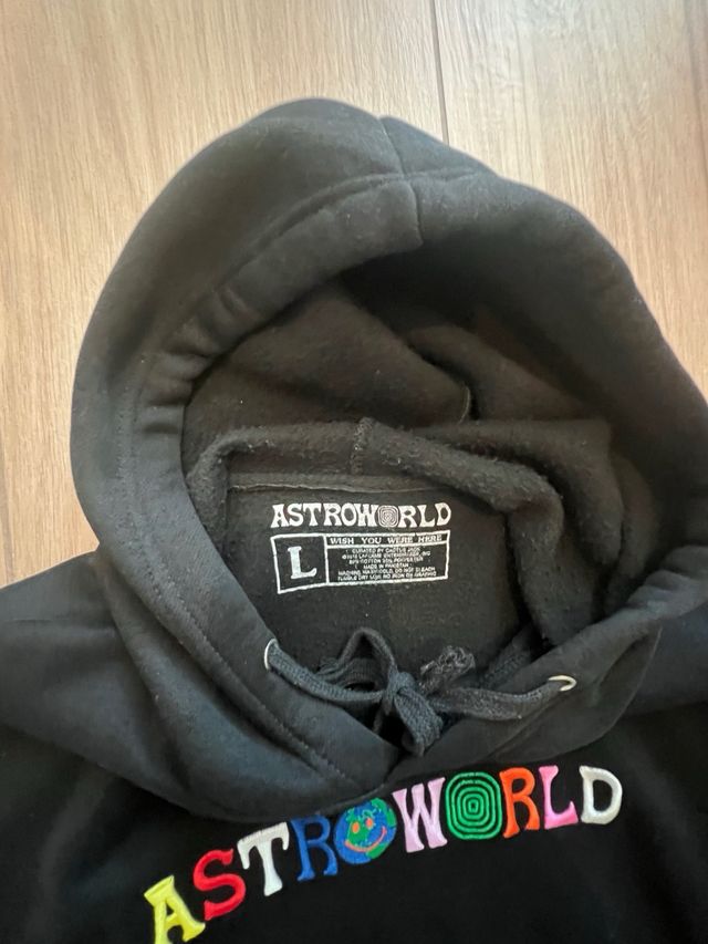 Sudadera astroworld original.