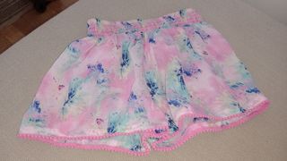 Pantalón corto 8/9 134cm nuevo niña
