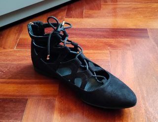 Bailarina con tobillo