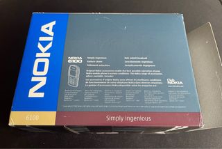 Teléfono móvil Nokia 6100
